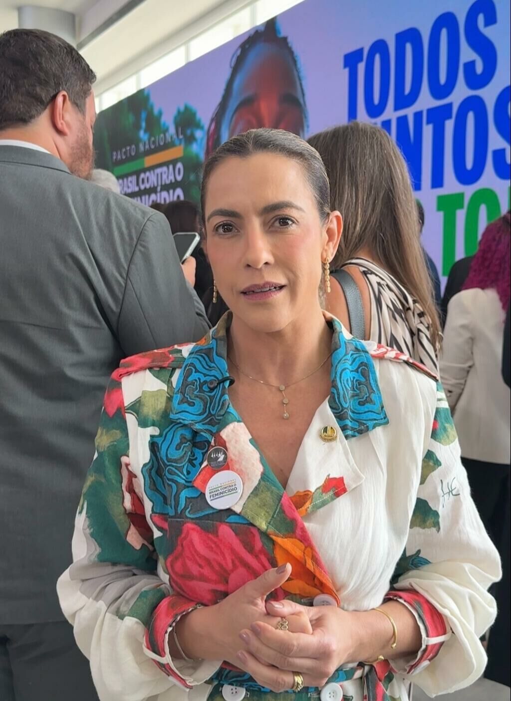 Imagem de compartilhamento para o artigo Soraya participa de pacto nacional contra o feminicídio em meio a recorde de mortes no país da MS Todo dia